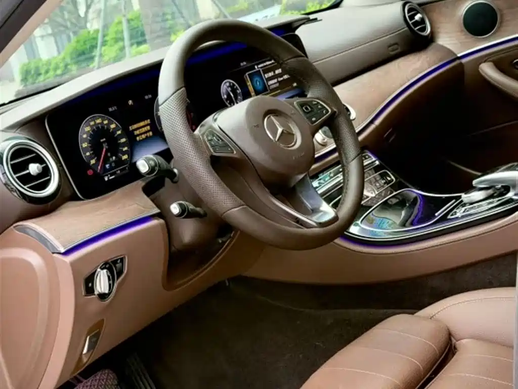 Mercedes-Benz E-Class 2016 — фото 5