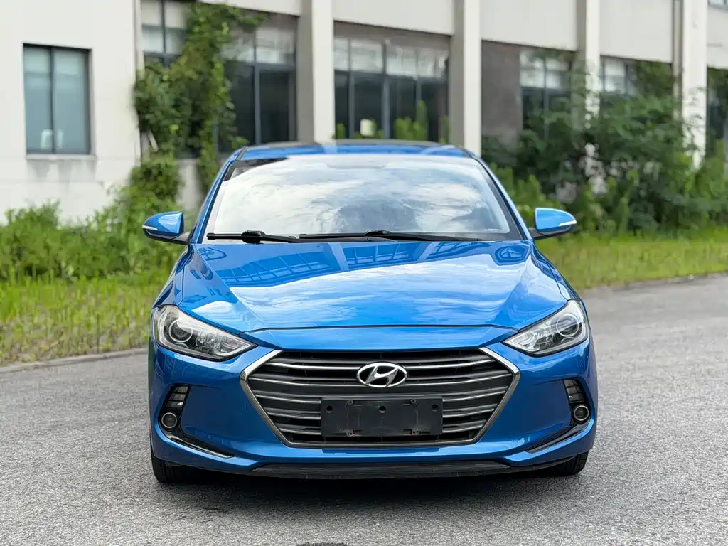 Hyundai Celesta 2016 — фото 2