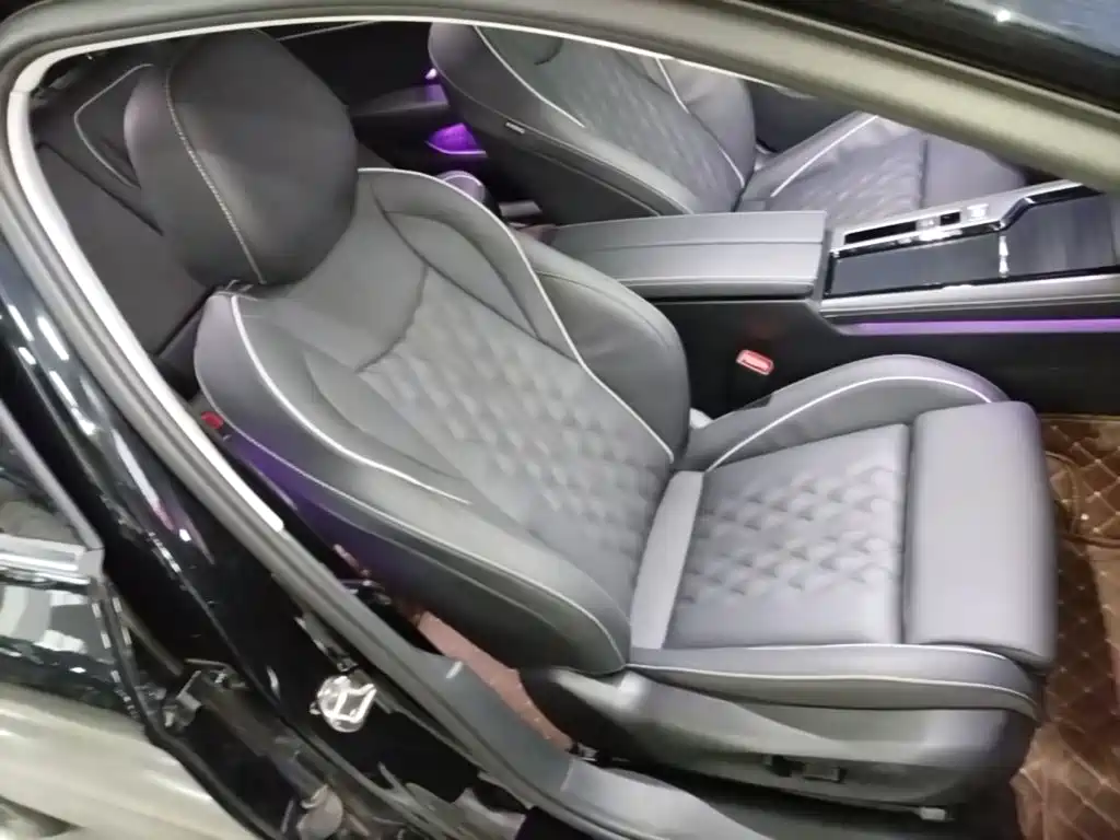 Volkswagen Magotan 2025