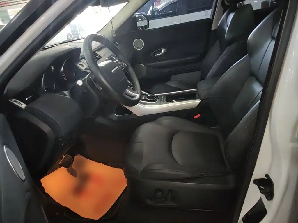 Land Rover Range Rover Evoque 2018 — фото 15