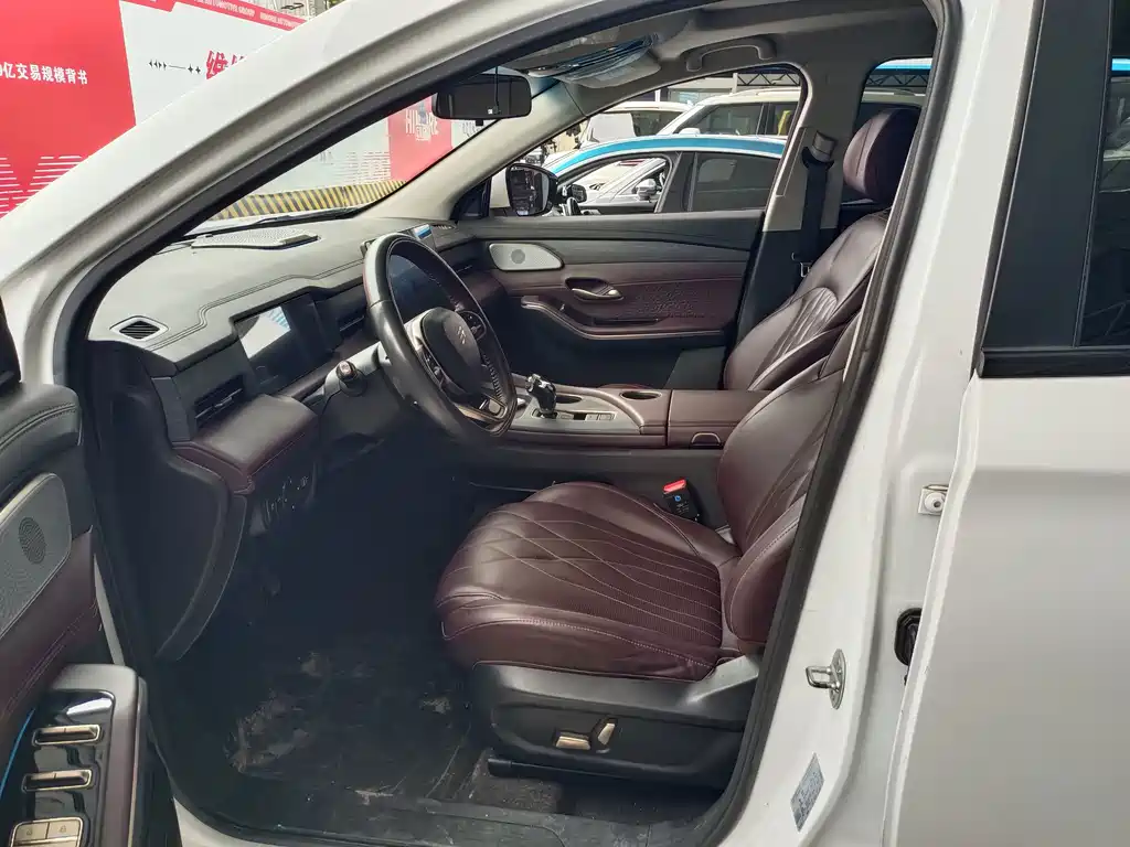 Jetour X90 PLUS 2025