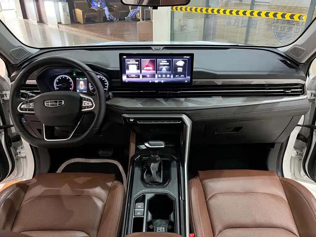 Geely Vision X6 2023 — фото 11