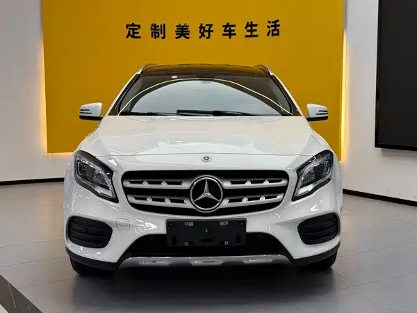Mercedes-Benz GLA 2019