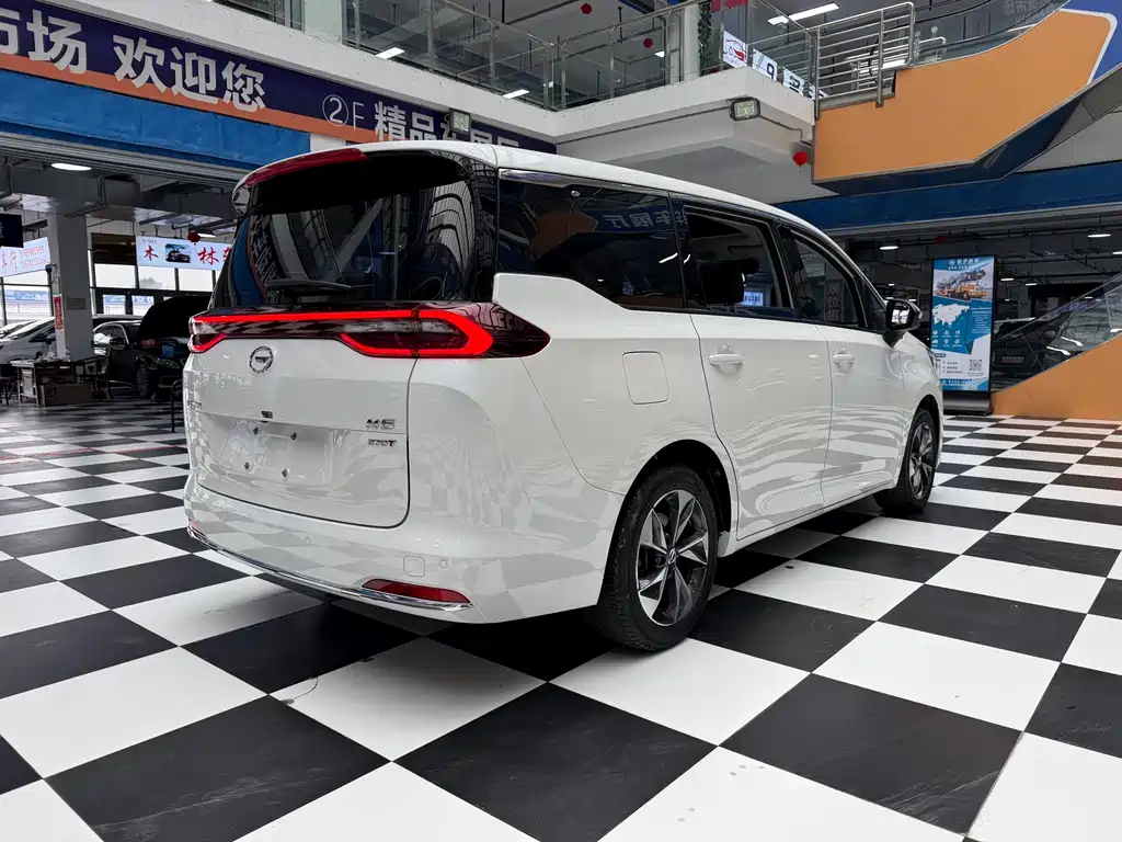 GAC Motor Trumpchi M6 2021 — фото 18