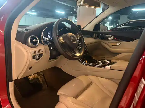 Mercedes-Benz GLC 2016