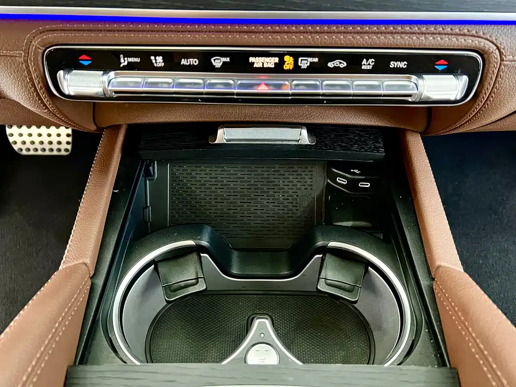 Mercedes-Benz GLS 2024 — фото 18