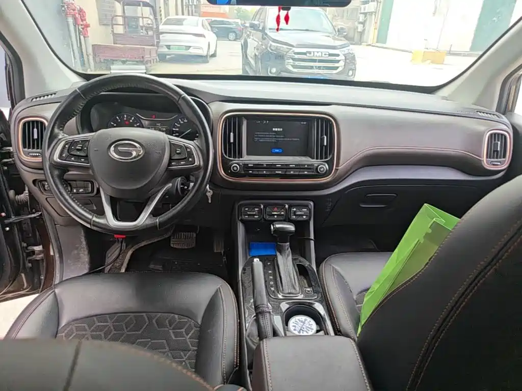 GAC Trumpchi GS3 2019 — фото 10