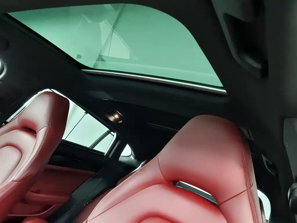 Porsche Panamera 2020 — фото 12