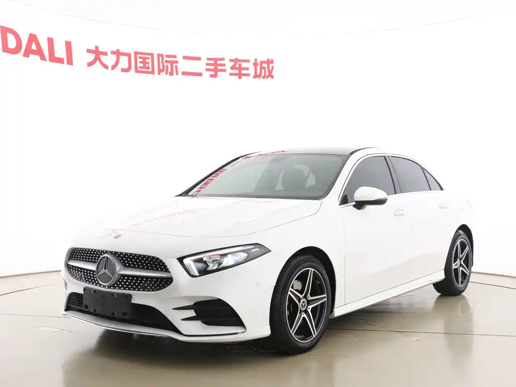 Mercedes-Benz A-Class 2020 — фото 1