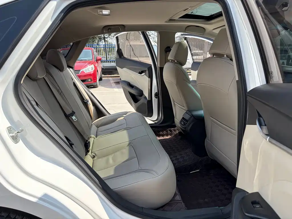 Buick Excelle 2018 — фото 14
