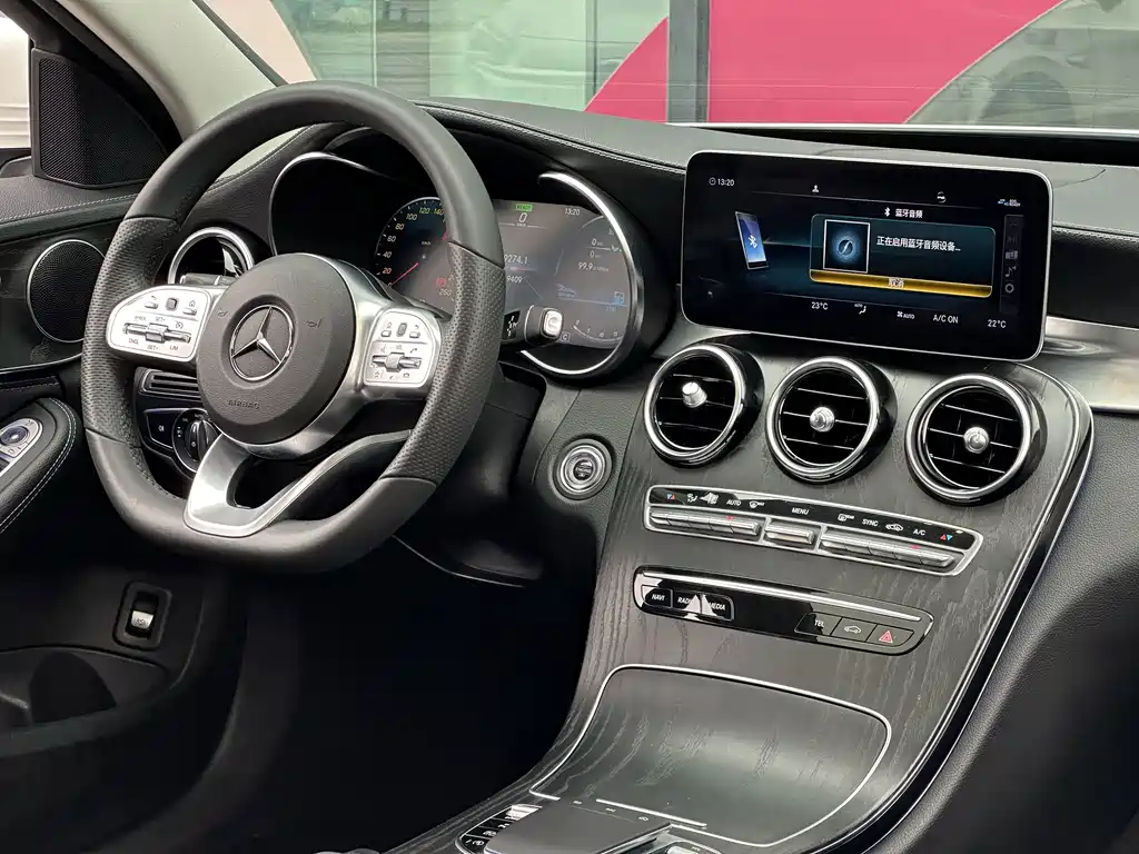 Mercedes-Benz C-Class 2020 — фото 19