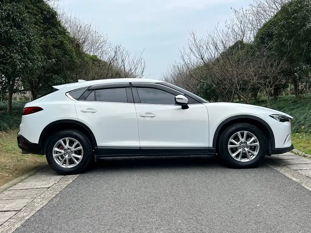 Mazda CX-4 2017