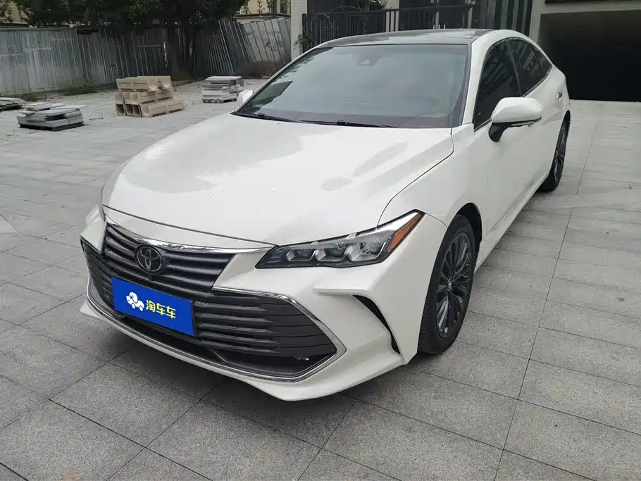 Toyota Avalon 2020