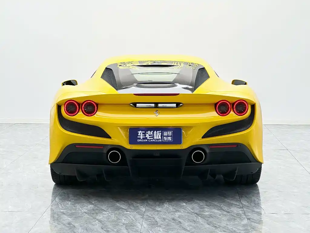 Ferrari F8 2021 — фото 5