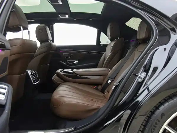 Mercedes-Benz S-Class 2020