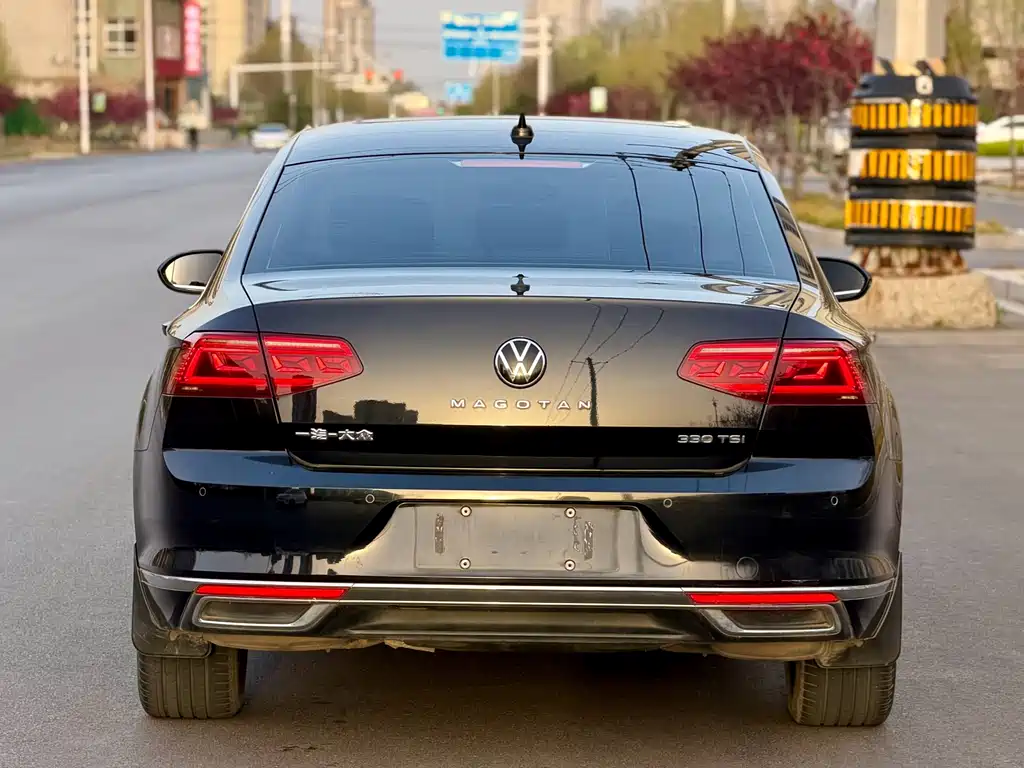 Volkswagen Magotan 2021