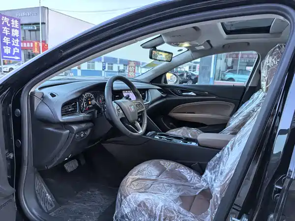 Buick Regal 2024