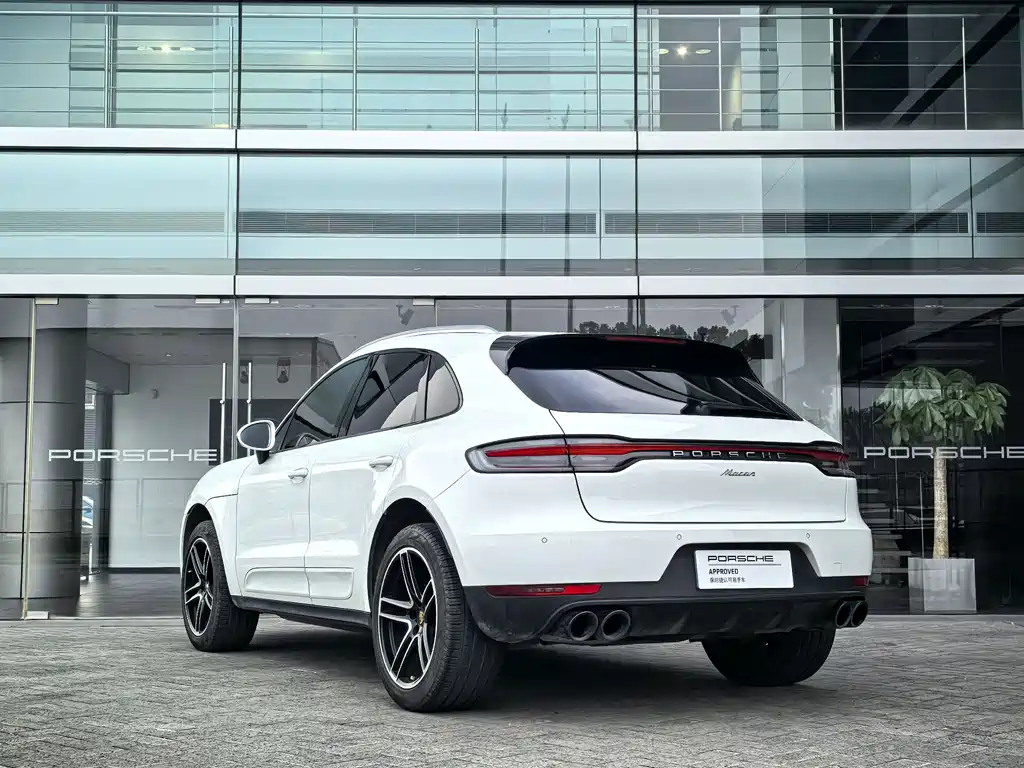 Porsche Macan 2021 — фото 6
