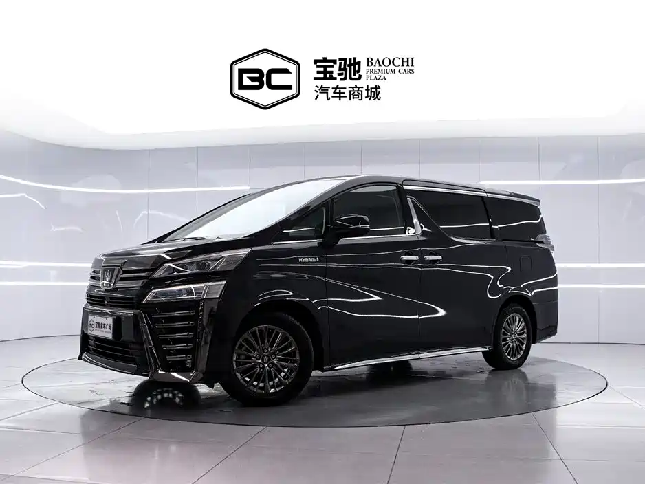 Toyota Vellfire 2022 — фото 1