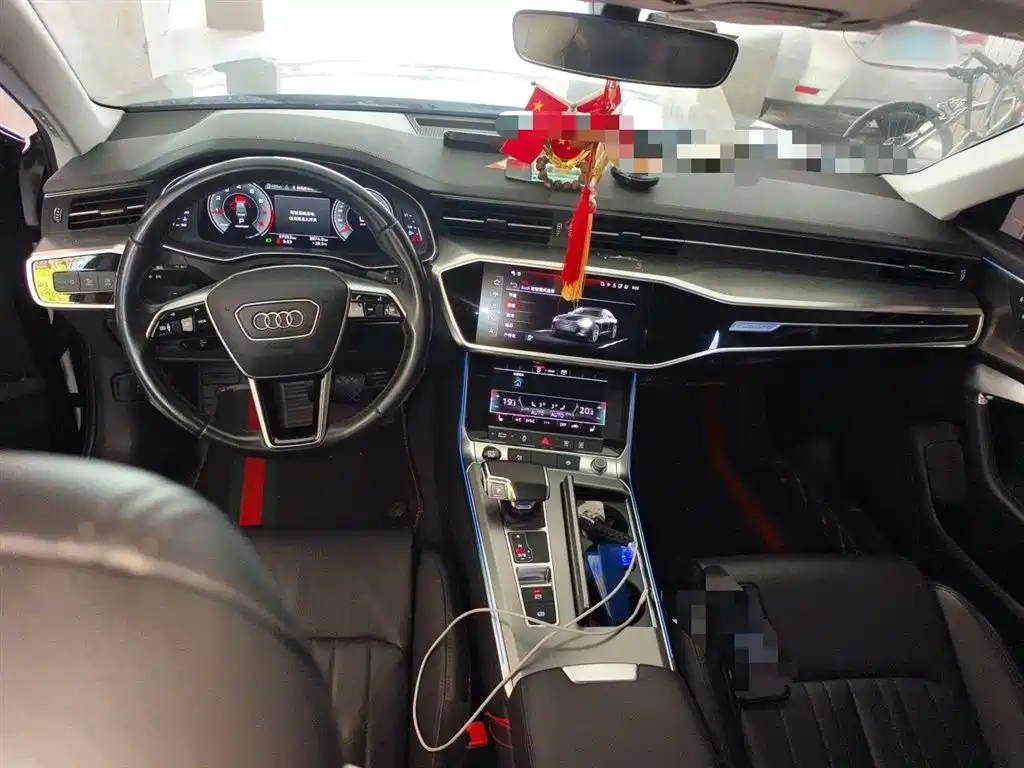 Audi A6L 2022