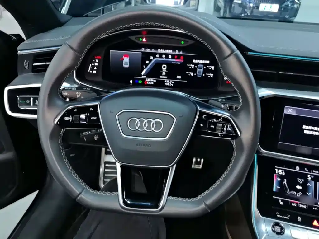 Audi A7L 2023 — фото 11