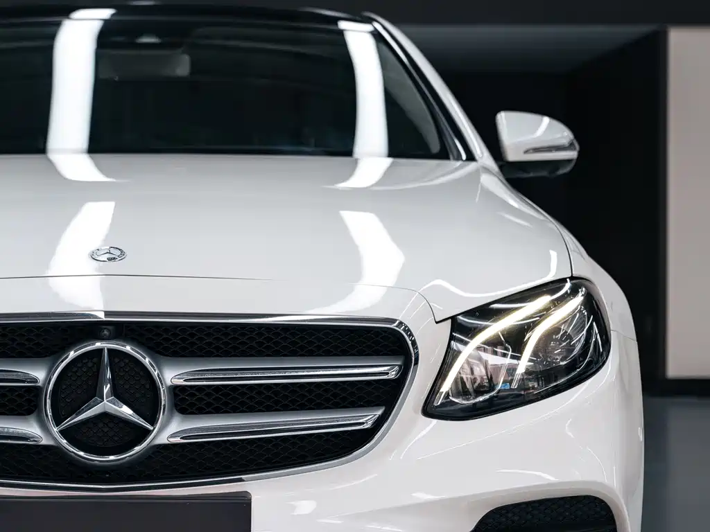 Mercedes-Benz E-Class 2016 — фото 5