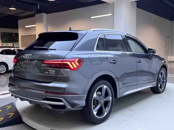 Audi Q3 2023