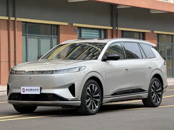 Dongfeng e008 2025