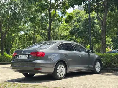 Volkswagen Sagitar 2016