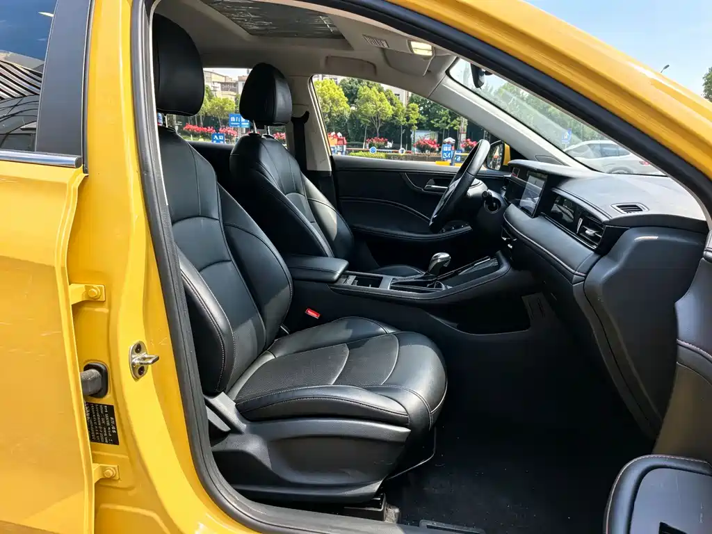 Roewe i5 2024