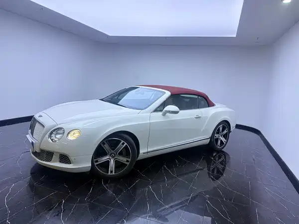 Bentley Continental 2015