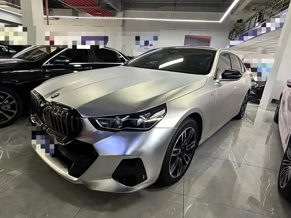 BMW 5 Series 2024