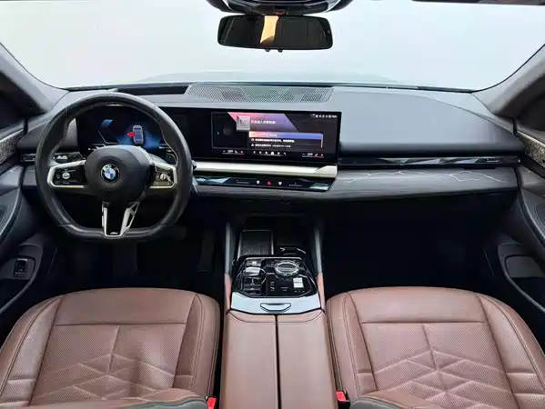 BMW 5 Series 2024
