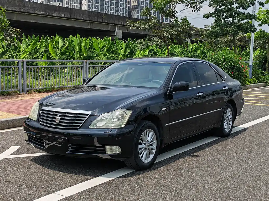 Toyota Crown 2006