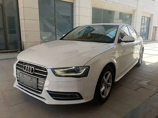 Audi A4L 2014