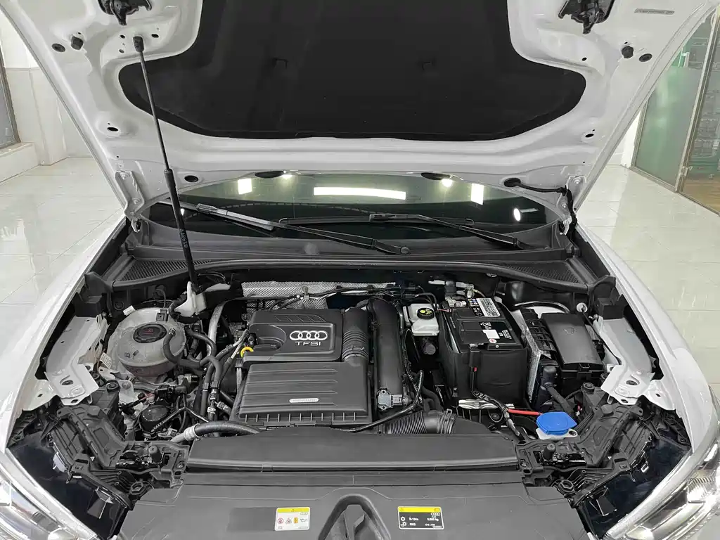 Audi Q3 2022 — фото 18