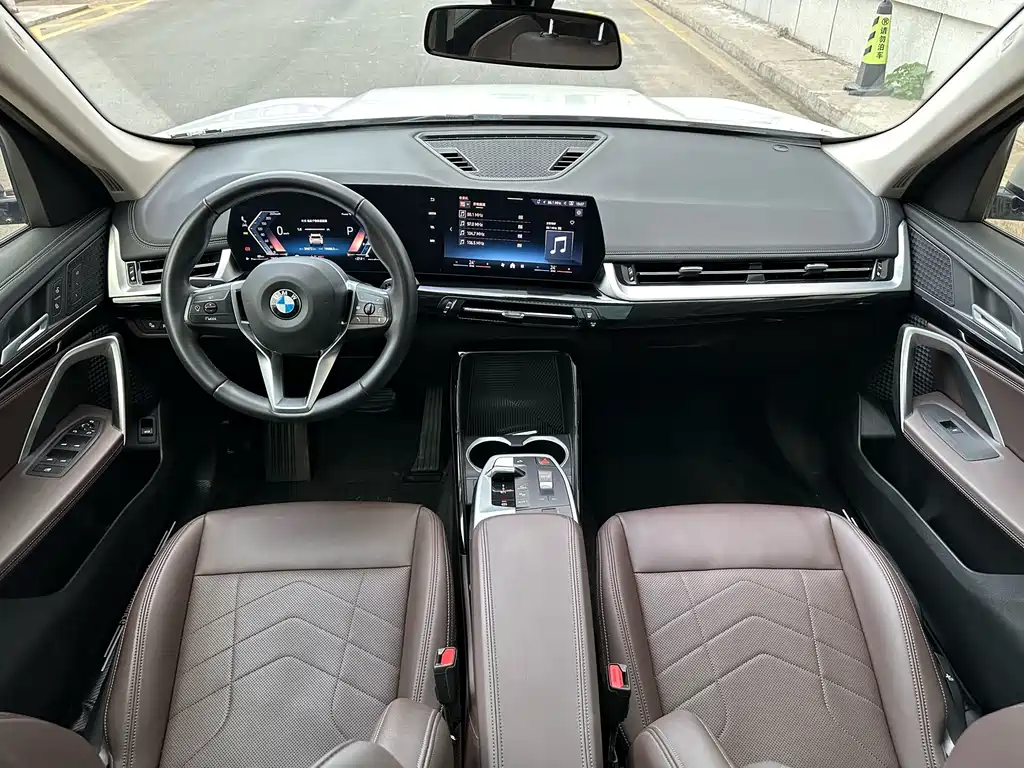 BMW X1 2023 — фото 13