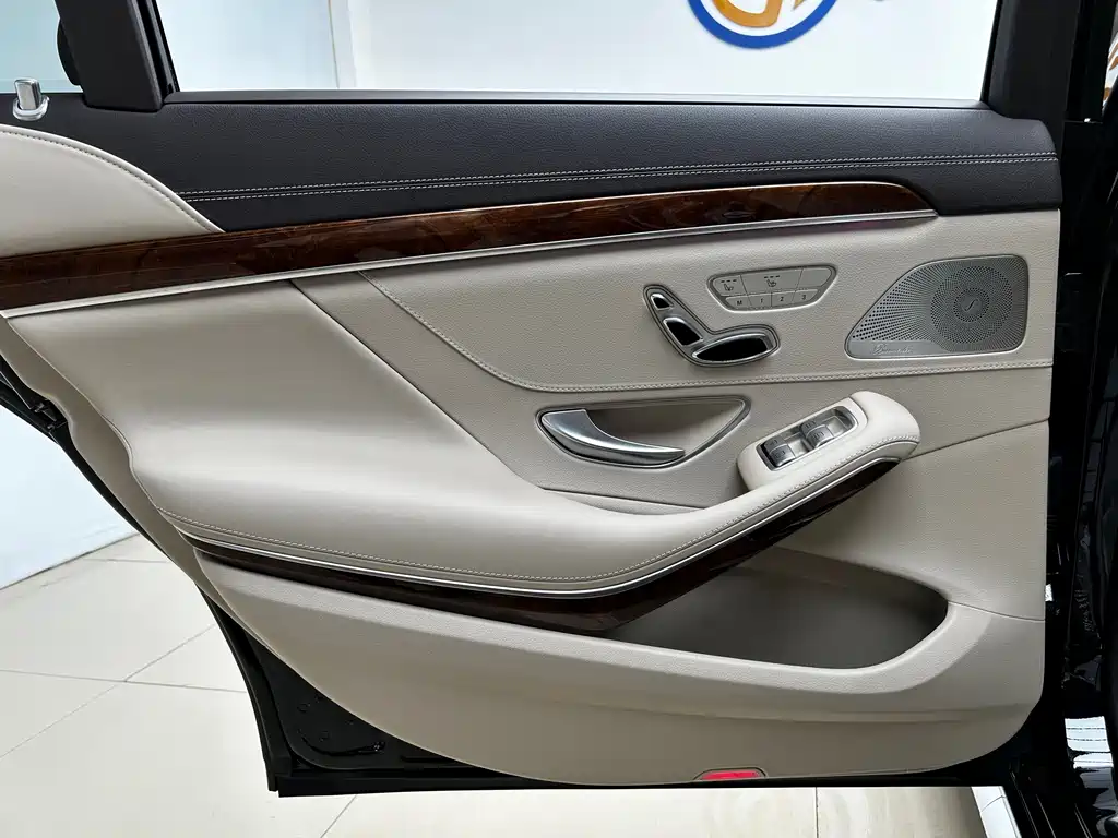 Mercedes-Benz S-Class AMG 2016 — фото 17