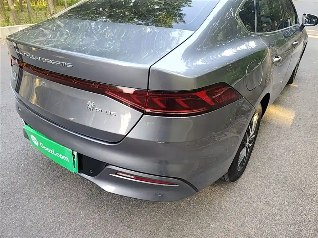 BYD Qin PLUS 2022 — фото 8