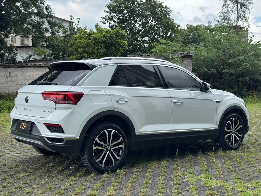 Volkswagen T-Roc 2021