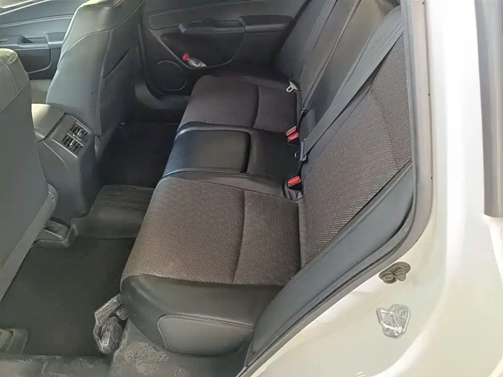 Honda Jade 2019 — фото 17