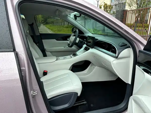 Geely Galaxy Starwish 2025