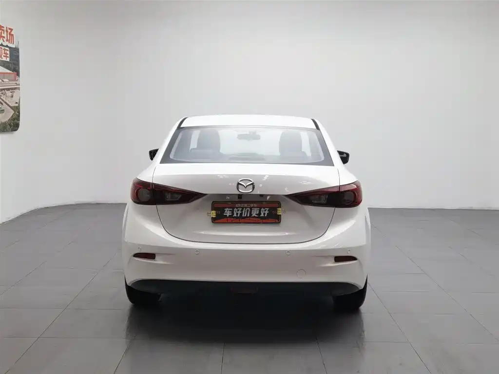 Mazda 3 Axela 2016