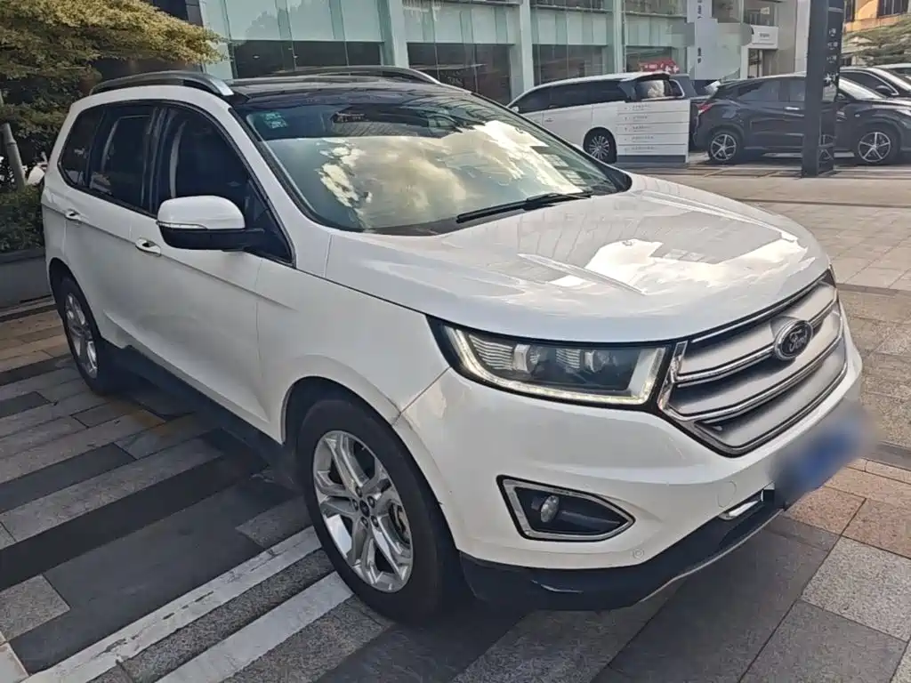 Ford Edge 2016 — фото 4