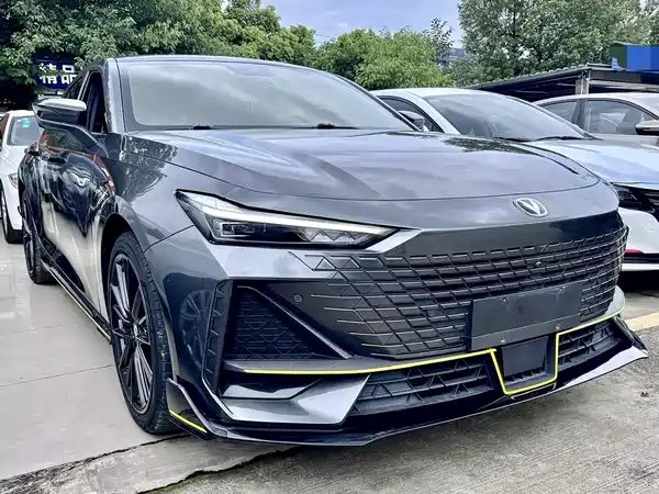 Changan UNI-V 2022