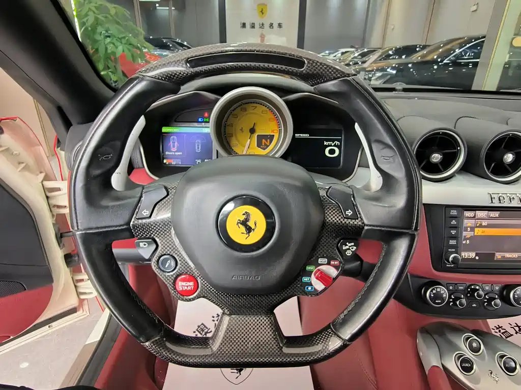 Ferrari FF 2013 — фото 14