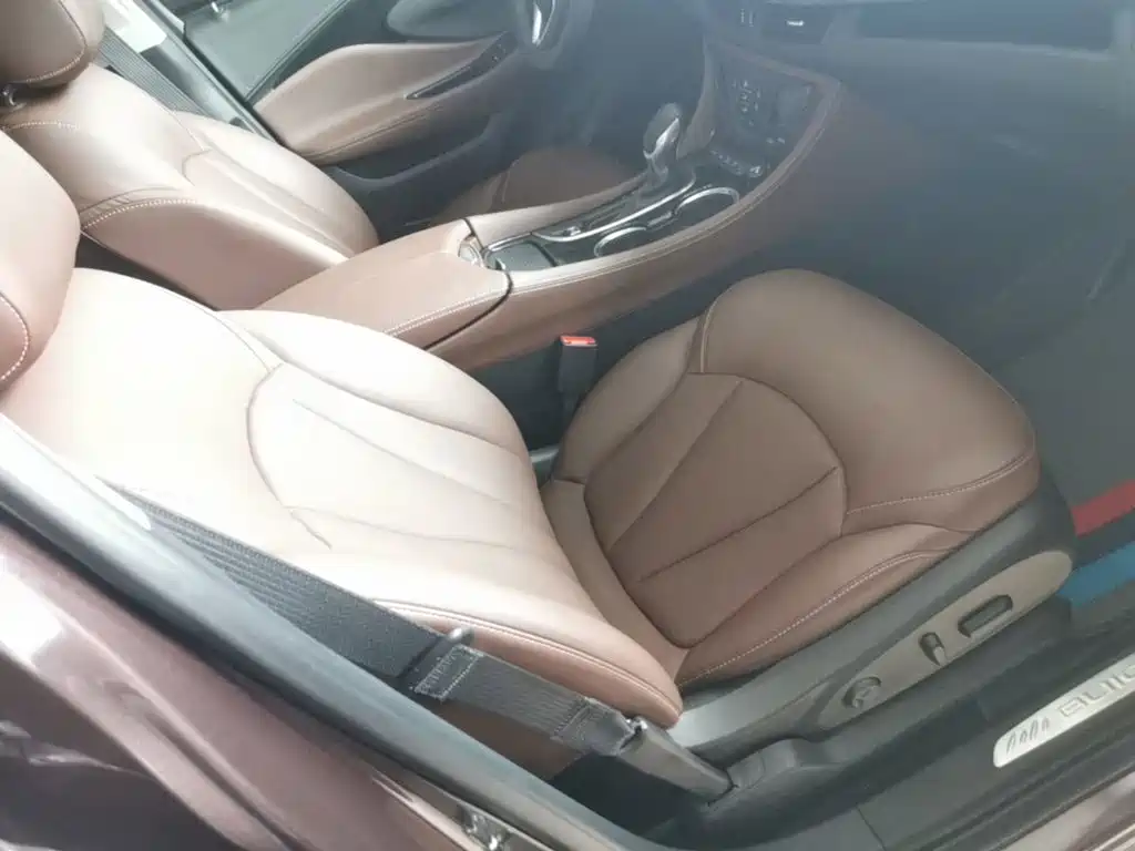 Buick Envision Plus 2018 — фото 25