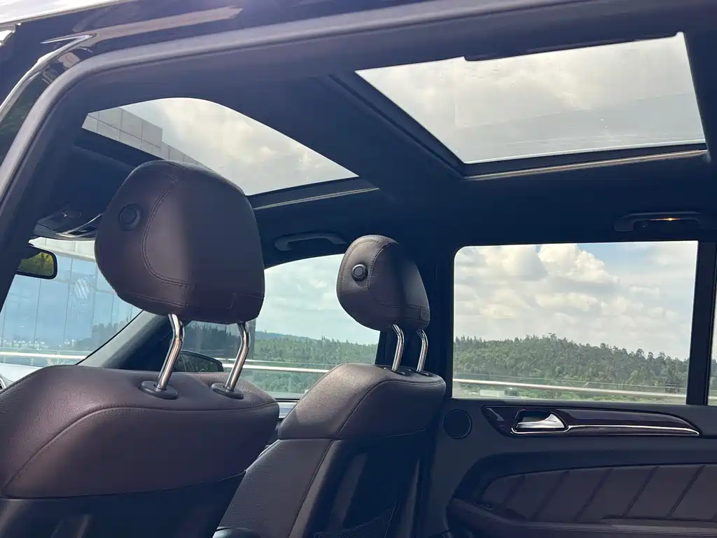 Mercedes-Benz GL-Class 2015 — фото 12