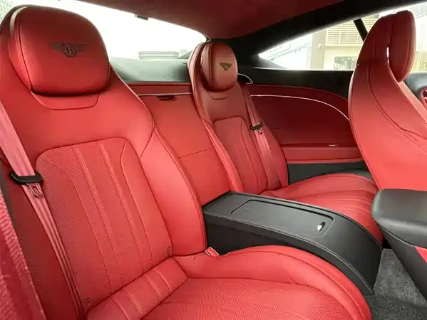 Bentley Continental 2020