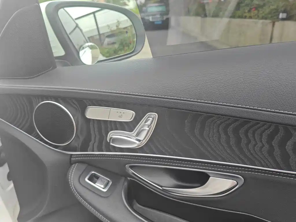 Mercedes-Benz C-Class 2015 — фото 16
